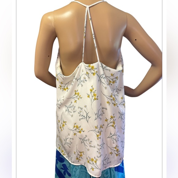 Floral Strappy White Top - Picture 3 of 5